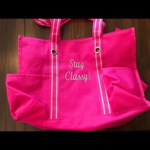 Thirty One Zip Top Organizing Utility Tote